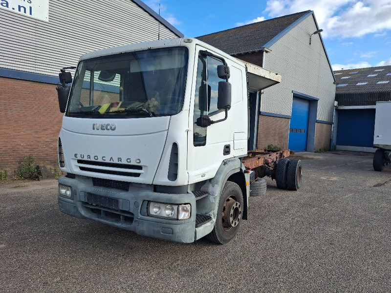 Iveco ML150E21 EUROCARGO - Вантажівка шасі: фото 1 Iveco ML150E21 EUROCARGO - Вантажівка шасі: фото 1
