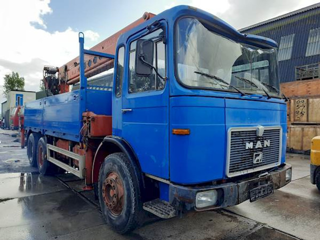 MAN 26.280 DF 6X4 PALFINGER CRANE - Бортова вантажівка/ Платформа: фото 2 MAN 26.280 DF 6X4 PALFINGER CRANE - Бортова вантажівка/ Платформа: фото 2