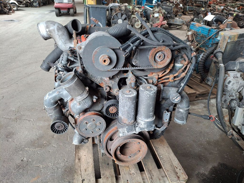 Mercedes-Benz OM442LA - Двигун: фото 2 Mercedes-Benz OM442LA - Двигун: фото 2