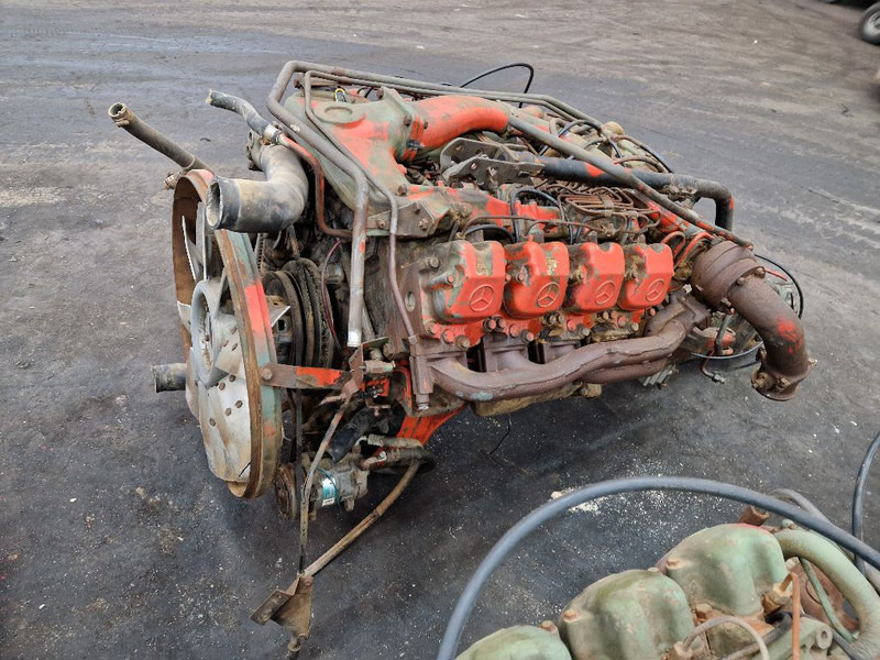 Mercedes-Benz OM442LA - Двигун: фото 1 Mercedes-Benz OM442LA - Двигун: фото 1