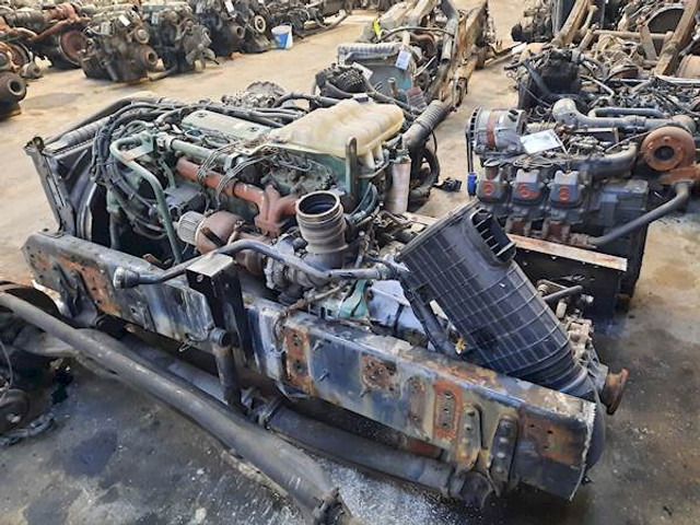 Volvo D6B220 - Двигун в категорії Вантажівки: фото 3 Volvo D6B220 - Двигун в категорії Вантажівки: фото 3