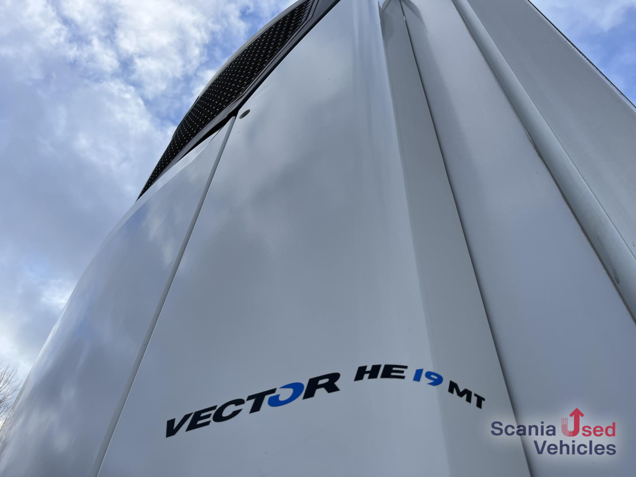 LAMBERET LAMBERET SR2L FRIGO CARRIER VECTOR19 MT -30º 6X - Рефрижератор причіп: фото 3 LAMBERET LAMBERET SR2L FRIGO CARRIER VECTOR19 MT -30º 6X - Рефрижератор причіп: фото 3