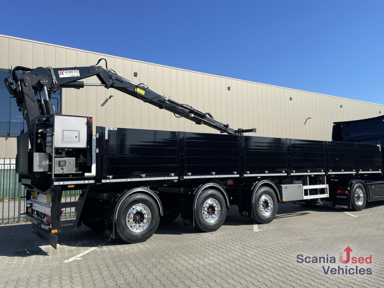 PACTON PACTON TPL.342 CB LIFT AXLE KINETIC 13R-3X CRANE - Бортовий причіп/ Платформа: фото 1 PACTON PACTON TPL.342 CB LIFT AXLE KINETIC 13R-3X CRANE - Бортовий причіп/ Платформа: фото 1