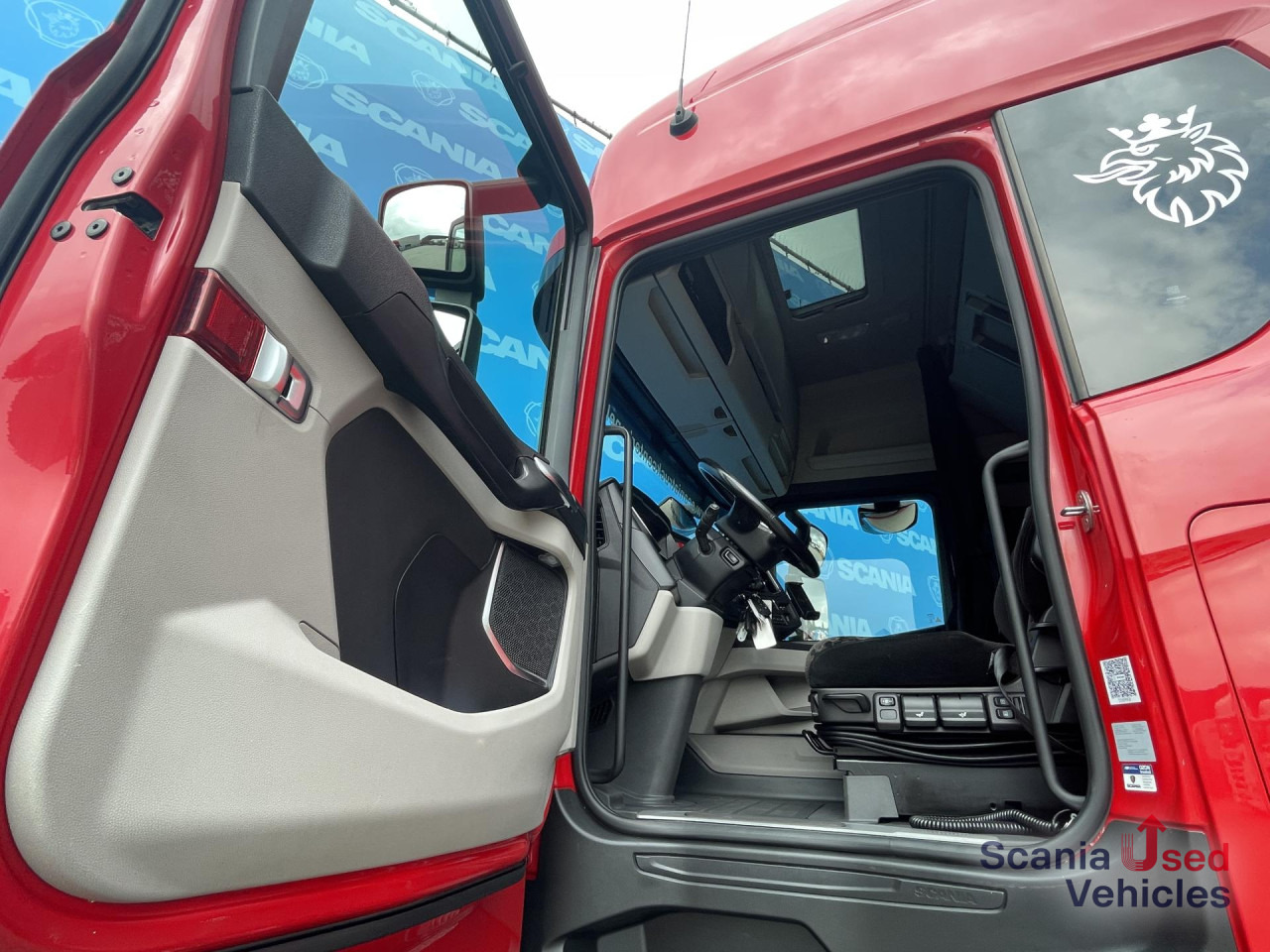 SCANIA R 450 A6x2/4NA RETARDER NAVI PTO - Тягач: фото 2 SCANIA R 450 A6x2/4NA RETARDER NAVI PTO - Тягач: фото 2