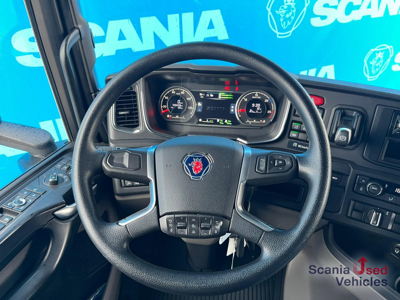 SCANIA R 500 A4x2EB RETARDER MEGA VOLUME P-AIRCO ACC - Тягач: фото 4 SCANIA R 500 A4x2EB RETARDER MEGA VOLUME P-AIRCO ACC - Тягач: фото 4