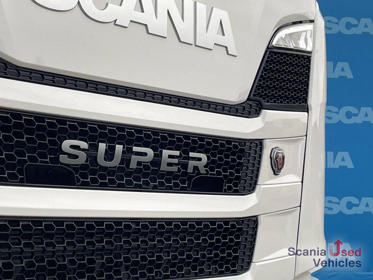 SCANIA R 500 A4x2NB RETARDER FULL AIR P-AIRCO VECTO 3 - Тягач: фото 3 SCANIA R 500 A4x2NB RETARDER FULL AIR P-AIRCO VECTO 3 - Тягач: фото 3