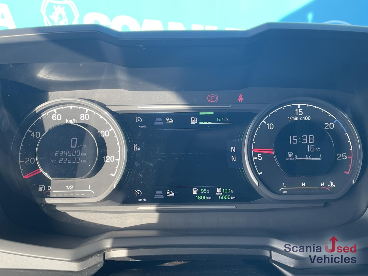 SCANIA S 500 A4x2NB RETARDER FULL AIR P-AIRCO PTO ACC - Тягач: фото 5 SCANIA S 500 A4x2NB RETARDER FULL AIR P-AIRCO PTO ACC - Тягач: фото 5