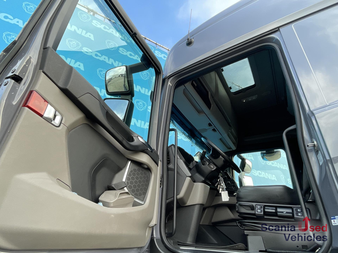 SCANIA S 500 A6x2/4NB RETARDER FULL AIR P-AIRCO ACC - Тягач: фото 4 SCANIA S 500 A6x2/4NB RETARDER FULL AIR P-AIRCO ACC - Тягач: фото 4