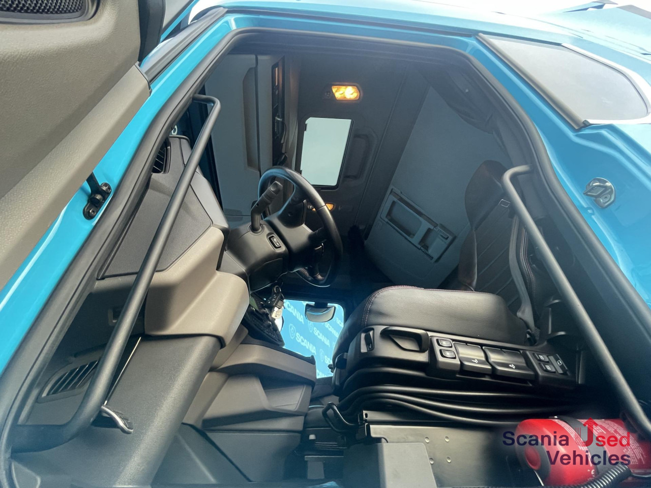 SCANIA S 660 A6x2/4NB V8 RETARDER FULL AIR 8T DIFF-L LED - Тягач: фото 2 SCANIA S 660 A6x2/4NB V8 RETARDER FULL AIR 8T DIFF-L LED - Тягач: фото 2