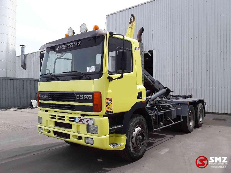 DAF 85 CF manual engine TOP - Контейнеровоз/ Змінний кузов вантажівка: фото 3 DAF 85 CF manual engine TOP - Контейнеровоз/ Змінний кузов вантажівка: фото 3