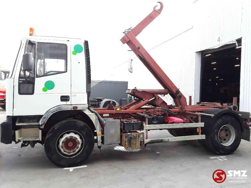 Iveco Eurotrakker 190 E 30 manual pump - Гаковий мультиліфт вантажівка: фото 5 Iveco Eurotrakker 190 E 30 manual pump - Гаковий мультиліфт вантажівка: фото 5