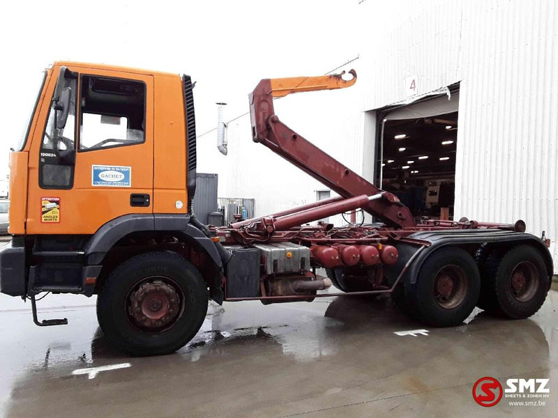Iveco Trakker 260 E 34 6x4 francais - Контейнеровоз/ Змінний кузов вантажівка: фото 5 Iveco Trakker 260 E 34 6x4 francais - Контейнеровоз/ Змінний кузов вантажівка: фото 5
