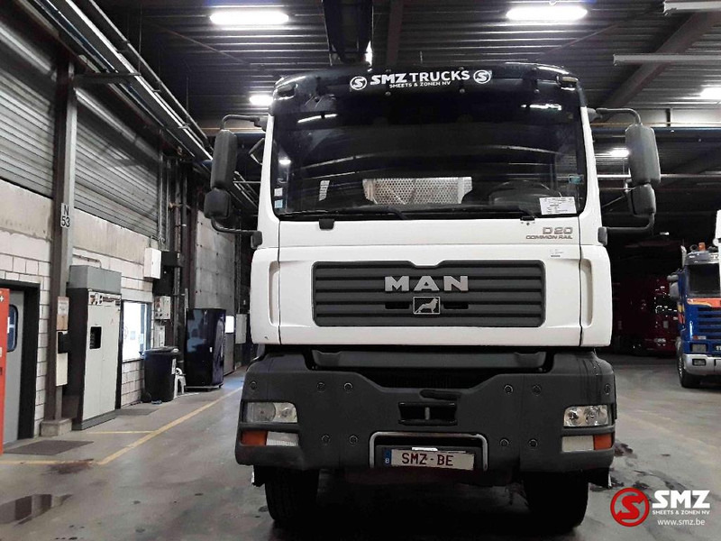MAN TGA 26.390 6x4 manual - Бортова вантажівка/ Платформа: фото 2 MAN TGA 26.390 6x4 manual - Бортова вантажівка/ Платформа: фото 2
