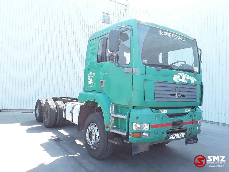 MAN TGA 460 6x4 manual/pump-gear - Вантажівка шасі: фото 1 MAN TGA 460 6x4 manual/pump-gear - Вантажівка шасі: фото 1