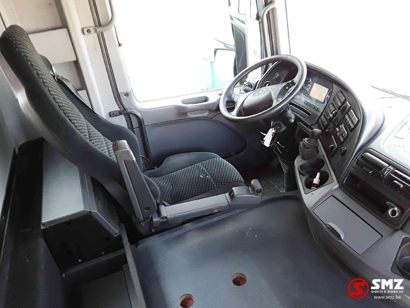 Interior photo 1: Самоскид вантажівка Mercedes-Benz Actros 3346 Tractor tipper tres bon etat