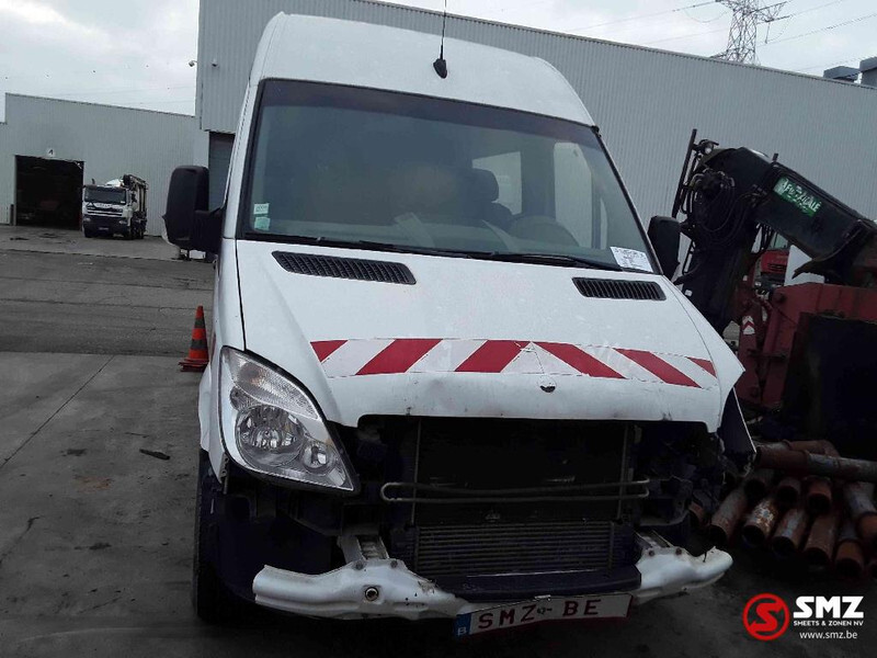 Mercedes-Benz Sprinter 311 accident - Фургон з закритим кузовом: фото 2 Mercedes-Benz Sprinter 311 accident - Фургон з закритим кузовом: фото 2