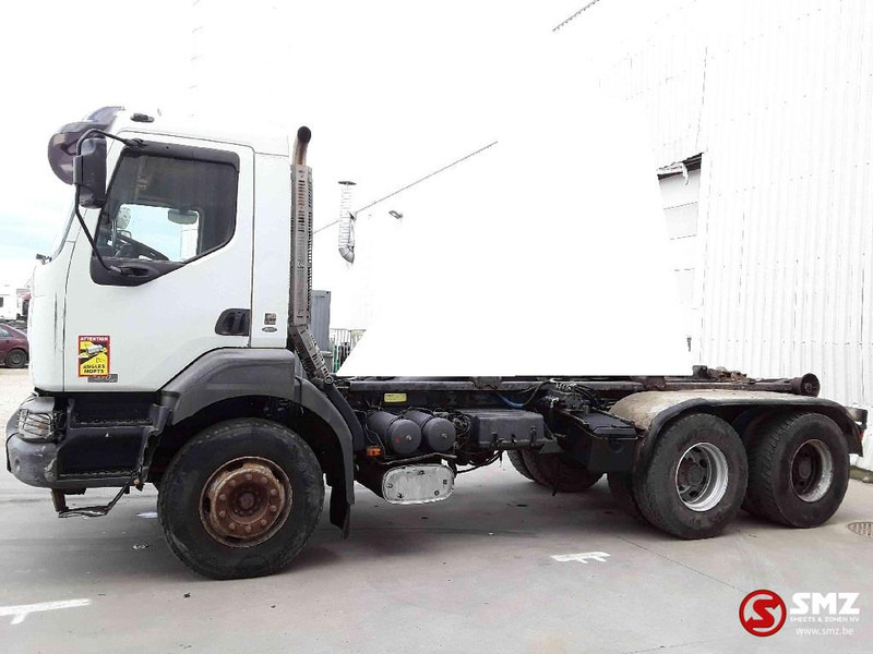 Renault Kerax 370 steel lames - Вантажівка шасі: фото 5 Renault Kerax 370 steel lames - Вантажівка шасі: фото 5