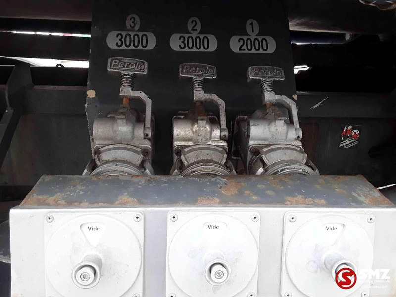 Вантажівка цистерна Renault Midlum 210 8000L manual pump: фото 10