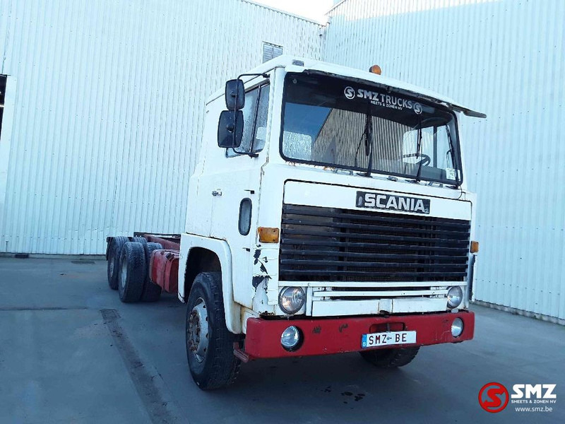 Scania 111 6x2 super lames - Вантажівка шасі: фото 1 Scania 111 6x2 super lames - Вантажівка шасі: фото 1
