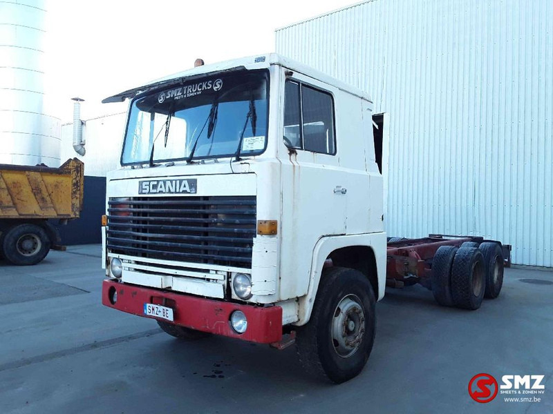 Scania 111 6x2 super lames - Вантажівка шасі: фото 3 Scania 111 6x2 super lames - Вантажівка шасі: фото 3