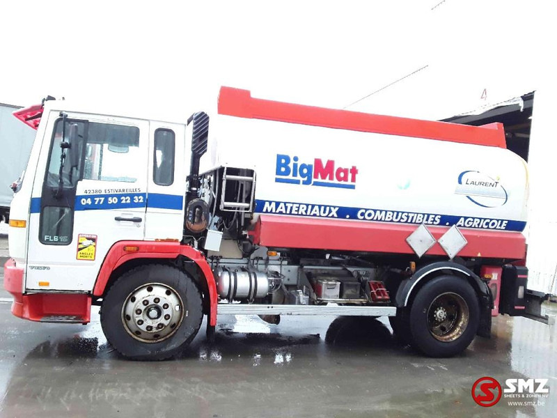 Вантажівка цистерна Volvo FL 6 1000L: фото 5