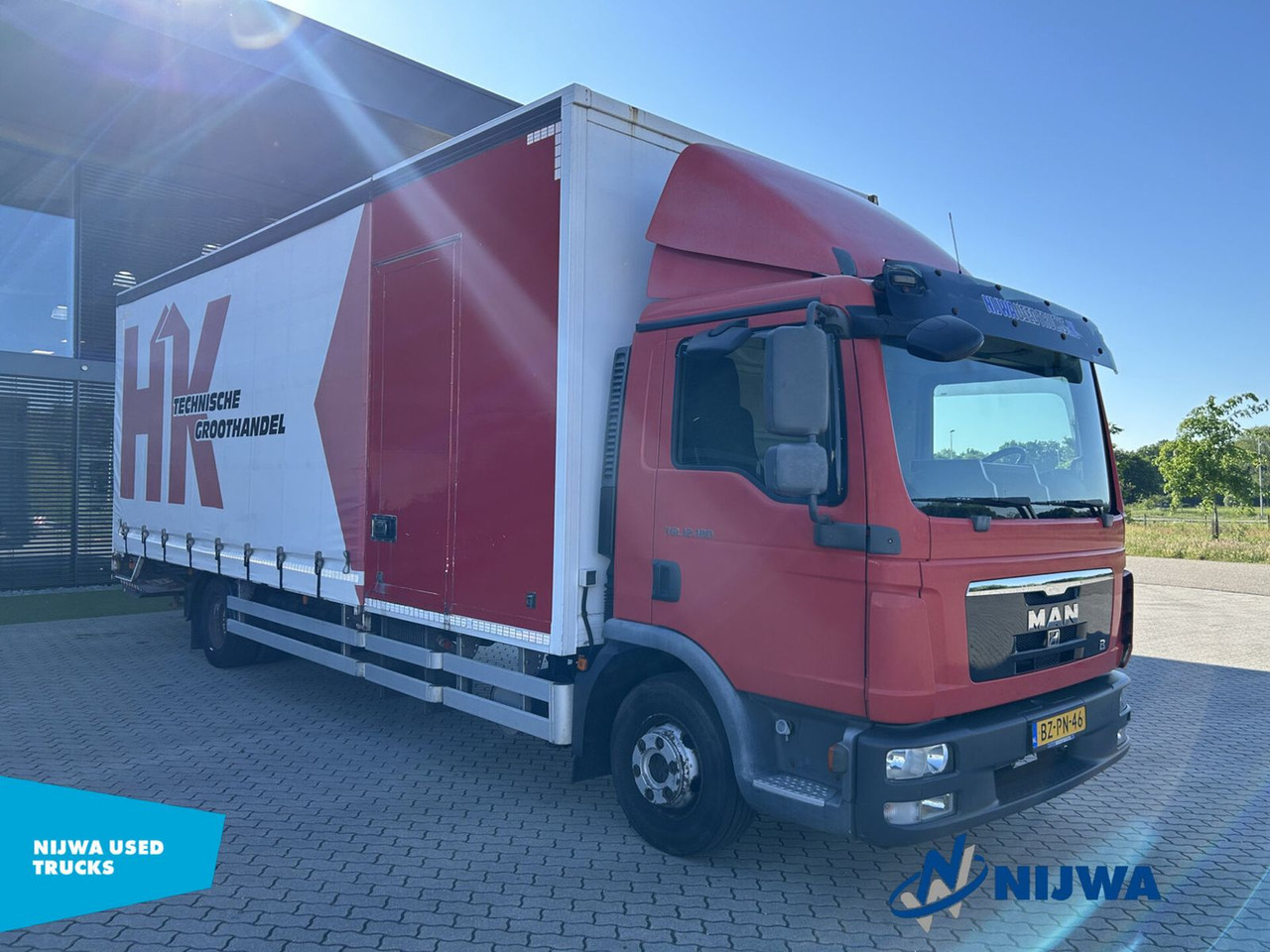 MAN TGL 12.180 4x2 Roldeur + Laadklep - Тентована вантажівка: фото 2 MAN TGL 12.180 4x2 Roldeur + Laadklep - Тентована вантажівка: фото 2