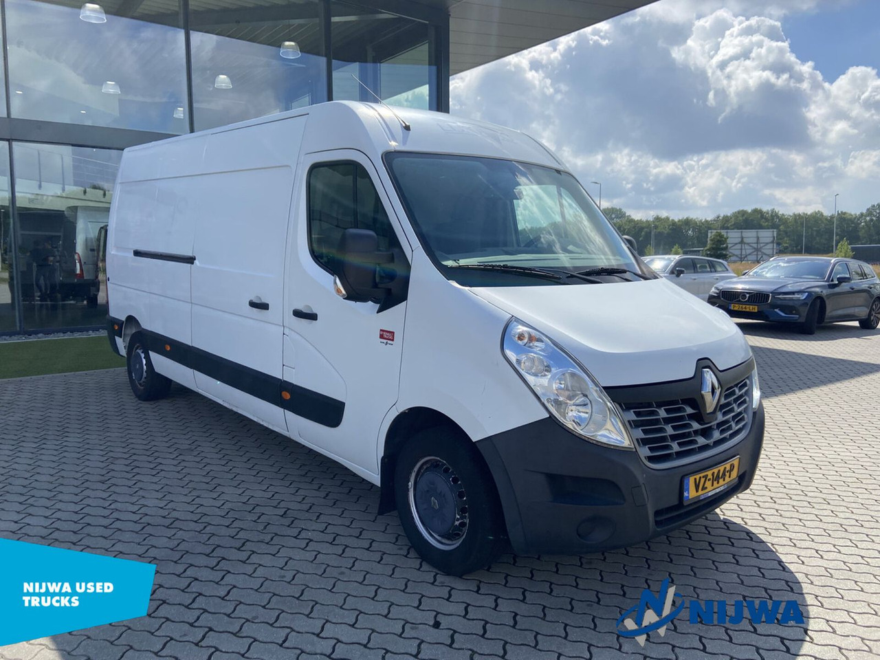 Renault MASTER 130 L3H2 Geïsoleerde bak + koeling Kasten - Суцільнометалевий фургон: фото 2 Renault MASTER 130 L3H2 Geïsoleerde bak + koeling Kasten - Суцільнометалевий фургон: фото 2