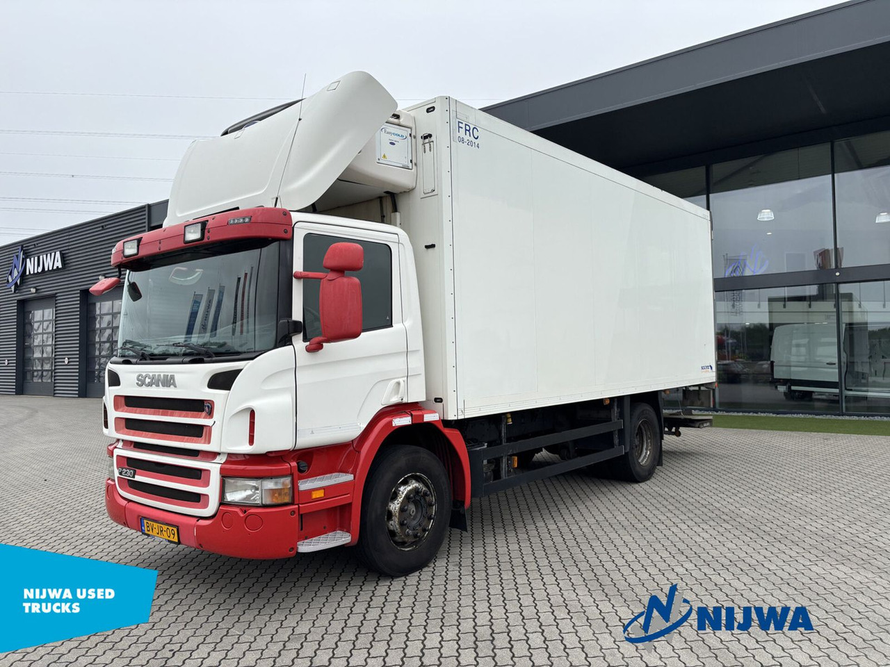 Scania P 230 4X2 Meat Truck + Laadklep - Рефрижератор вантажівка: фото 1 Scania P 230 4X2 Meat Truck + Laadklep - Рефрижератор вантажівка: фото 1