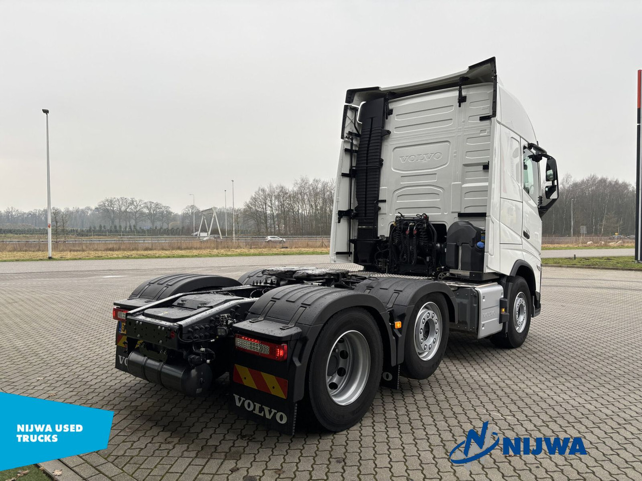Volvo FH 460 6x2 /4 PTO + I-Parkcool - Тягач: фото 3 Volvo FH 460 6x2 /4 PTO + I-Parkcool - Тягач: фото 3