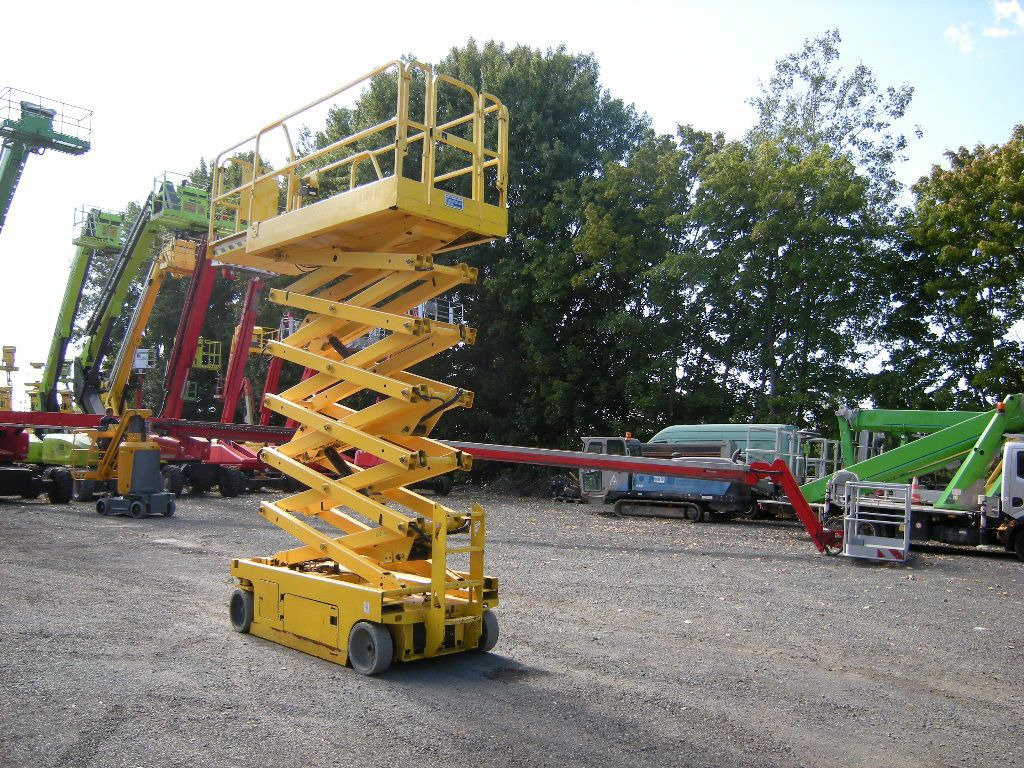 Genie GS 4047 Scherenarbeitsbühne Genie 14 m - Автовишка: фото 4 Genie GS 4047 Scherenarbeitsbühne Genie 14 m - Автовишка: фото 4