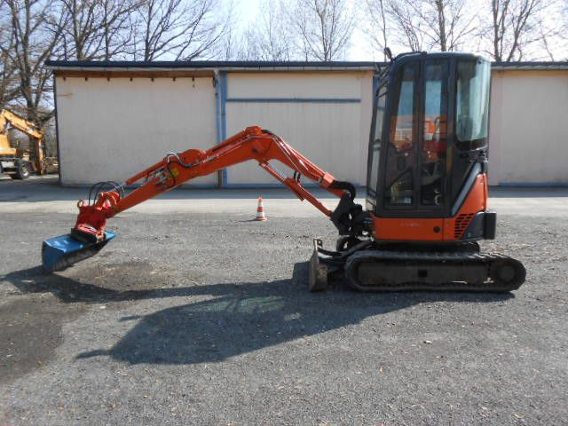 Hitachi ZX22U-2CLR , Powertilt Hitachi ZX22U-2CLR , Powertilt - Міні-екскаватор: фото 1 Hitachi ZX22U-2CLR , Powertilt Hitachi ZX22U-2CLR , Powertilt - Міні-екскаватор: фото 1