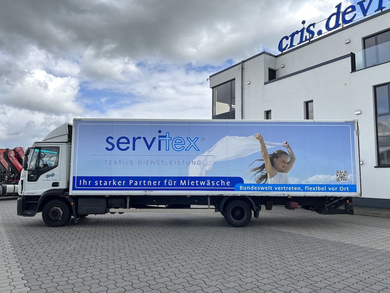 Iveco 120E25 Eurocargo 4x2 Koffer | Ladebordwand - Вантажівка з закритим кузовом: фото 5 Iveco 120E25 Eurocargo 4x2 Koffer | Ladebordwand - Вантажівка з закритим кузовом: фото 5