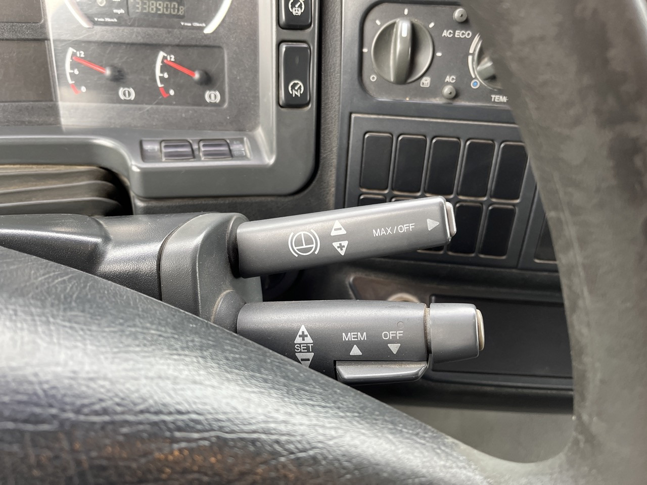 MAN 35.430 8x4 Intarder Analog Tacho Bordmatik - Самоскид вантажівка: фото 2 MAN 35.430 8x4 Intarder Analog Tacho Bordmatik - Самоскид вантажівка: фото 2