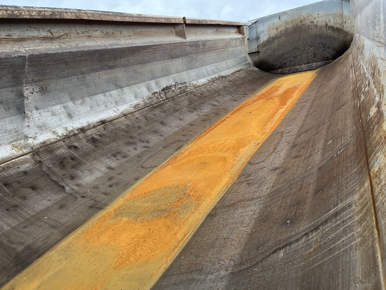 Schwarzmüller SK Kippauflieger Stahlmulde Liftachse - Самоскид напівпричіп: фото 2 Schwarzmüller SK Kippauflieger Stahlmulde Liftachse - Самоскид напівпричіп: фото 2