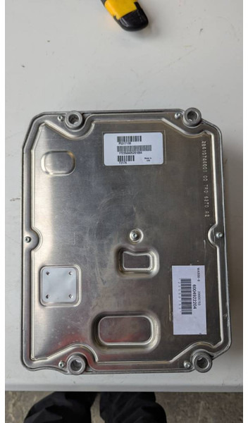 Komatsu CONTROLLER ASS' 600-492-2204 - Електрична система в категорії Будівельна техніка: фото 2 Komatsu CONTROLLER ASS' 600-492-2204 - Електрична система в категорії Будівельна техніка: фото 2