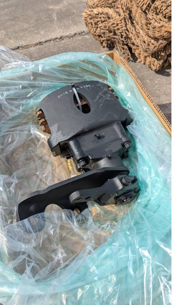 Komatsu HD605-5 BRAKE ASSY 561-34-62103 - Деталі гальмівної системи в категорії Будівельна техніка: фото 4 Komatsu HD605-5 BRAKE ASSY 561-34-62103 - Деталі гальмівної системи в категорії Будівельна техніка: фото 4