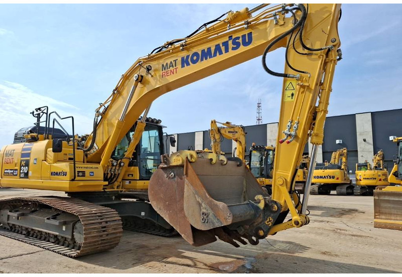 Komatsu PC210LCI-11E0 - Гусеничний екскаватор: фото 1 Komatsu PC210LCI-11E0 - Гусеничний екскаватор: фото 1