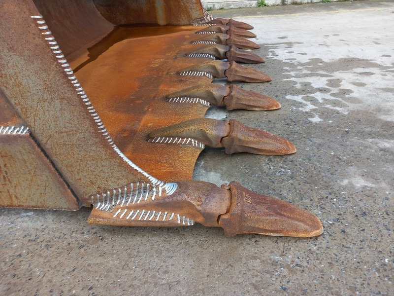 Komatsu WA500-7 - Колісний навантажувач: фото 4 Komatsu WA500-7 - Колісний навантажувач: фото 4