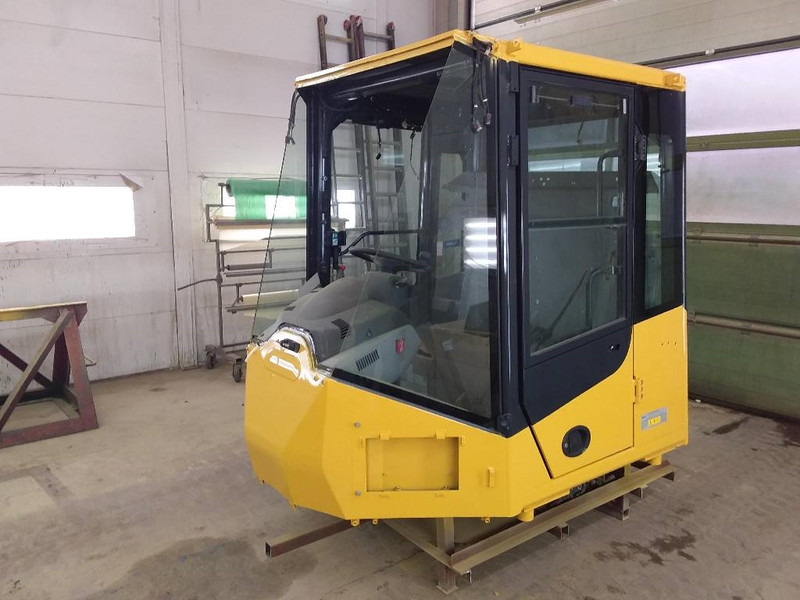 Komatsu WA500-7 Cabine - Кабіна й інтер'єр в категорії Будівельна техніка: фото 2 Komatsu WA500-7 Cabine - Кабіна й інтер'єр в категорії Будівельна техніка: фото 2