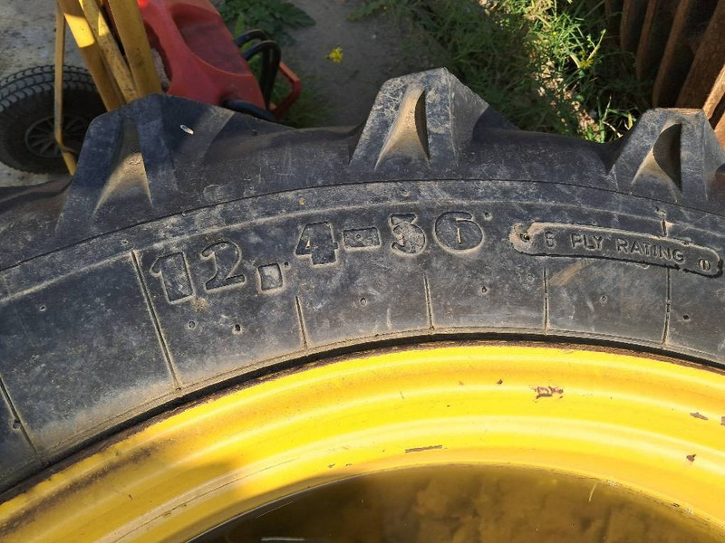 Record 12.4-36 - Шини і диски в категорії Будівельна техніка: фото 4 Record 12.4-36 - Шини і диски в категорії Будівельна техніка: фото 4