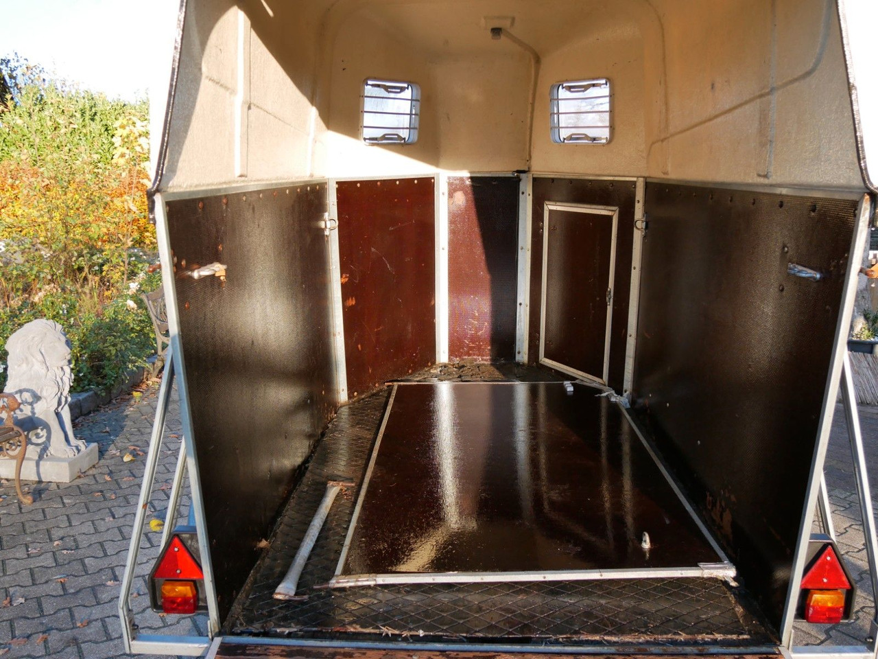 Holz Poly 2 Pferde - Для перевезення худоби причіп: фото 4 Holz Poly 2 Pferde - Для перевезення худоби причіп: фото 4