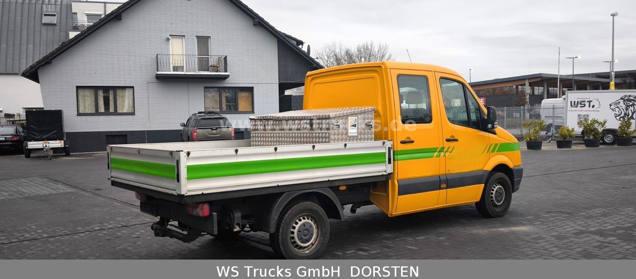 Volkswagen Crafter Pritsche L2 Doppelkabine - Легка бортова вантажівка: фото 4 Volkswagen Crafter Pritsche L2 Doppelkabine - Легка бортова вантажівка: фото 4