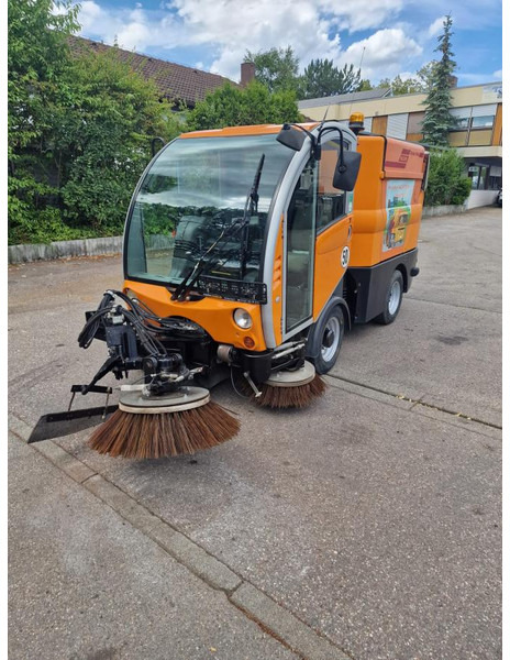 Bucher Kehrmaschine BUCHER-GUYER Kehrmaschine EG 4.500 kg Diesel Topzustand - Промислова підмітальна машина: фото 4 Bucher Kehrmaschine BUCHER-GUYER Kehrmaschine EG 4.500 kg Diesel Topzustand - Промислова підмітальна машина: фото 4