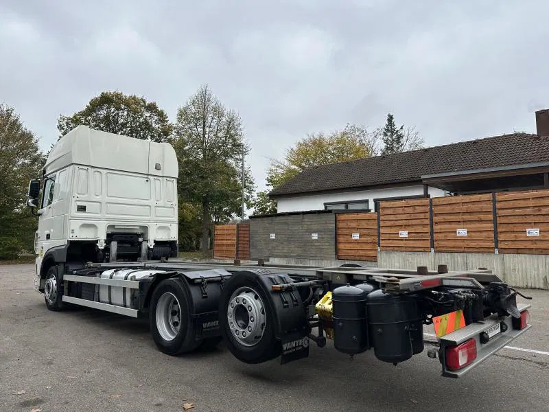 DAF XF 106 450 SSC 6X2*4 Stück ! *Jumbo*E6D*Multi*VANTEC - Контейнеровоз/ Змінний кузов вантажівка: фото 2 DAF XF 106 450 SSC 6X2*4 Stück ! *Jumbo*E6D*Multi*VANTEC - Контейнеровоз/ Змінний кузов вантажівка: фото 2