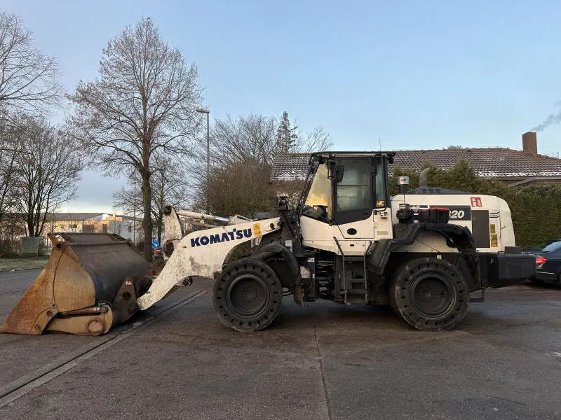 Komatsu WA 320-8 Klappsch. Hochlader WAAGE Schutzbel. Klim WA 320-8 Klappsch. Hochlader WAAGE Schutzbel. Klima - Колісний навантажувач: фото 1 Komatsu WA 320-8 Klappsch. Hochlader WAAGE Schutzbel. Klim WA 320-8 Klappsch. Hochlader WAAGE Schutzbel. Klima - Колісний навантажувач: фото 1