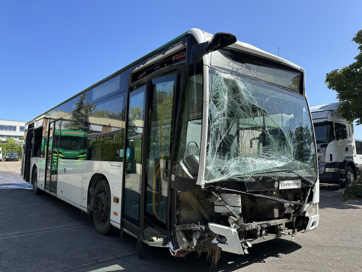 Mercedes MB O 530 Citaro Klima 299 PS Unfallfahrzeug! - Міський автобус: фото 1 Mercedes MB O 530 Citaro Klima 299 PS Unfallfahrzeug! - Міський автобус: фото 1