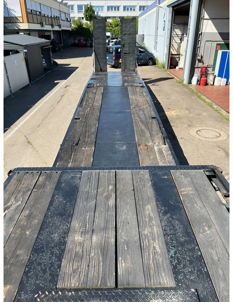 Напівпричіп Goldhofer STZ -TL 3 -33/80 3-Achs TL 3x Lenk Rampen TÜV NEU! STZ -TL 3 -33/80 3-Achs TL 3x Lenk Rampen TÜV NEU!: фото 12 Напівпричіп Goldhofer STZ -TL 3 -33/80 3-Achs TL 3x Lenk Rampen TÜV NEU! STZ -TL 3 -33/80 3-Achs TL 3x Lenk Rampen TÜV NEU!: фото 12