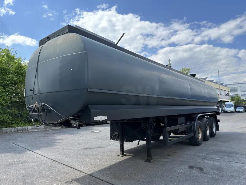 LAG GSA-22 Gülleauflieger 37 m³ 6 Kammer TÜV NEU! GSA-22 Gülleauflieger 37 m³ 6 Kammer TÜV NEU! - Напівпричіп: фото 1 LAG GSA-22 Gülleauflieger 37 m³ 6 Kammer TÜV NEU! GSA-22 Gülleauflieger 37 m³ 6 Kammer TÜV NEU! - Напівпричіп: фото 1