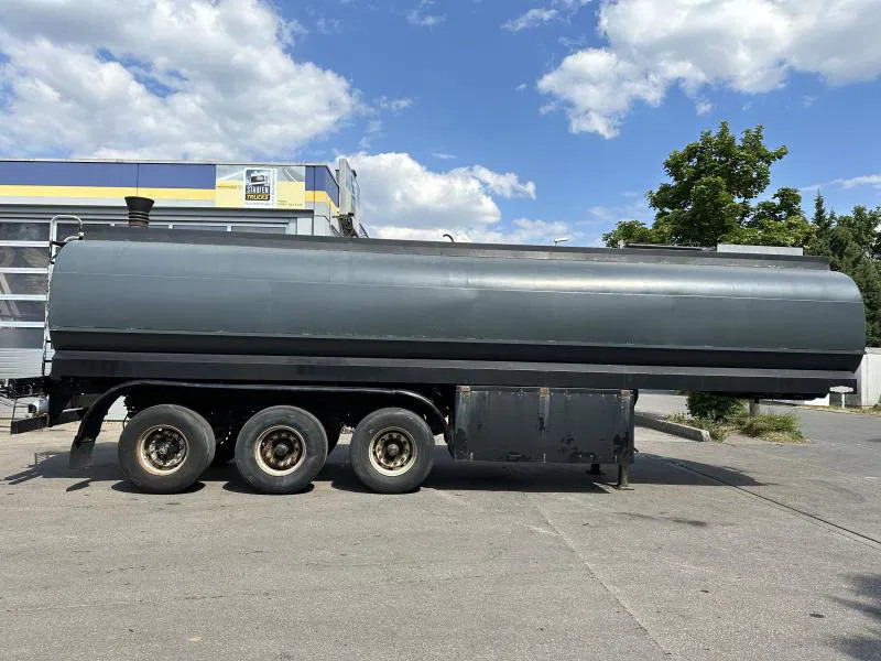 LAG GSA-22 Gülleauflieger 37 m³ 6 Kammer TÜV NEU! GSA-22 Gülleauflieger 37 m³ 6 Kammer TÜV NEU! - Напівпричіп: фото 4 LAG GSA-22 Gülleauflieger 37 m³ 6 Kammer TÜV NEU! GSA-22 Gülleauflieger 37 m³ 6 Kammer TÜV NEU! - Напівпричіп: фото 4