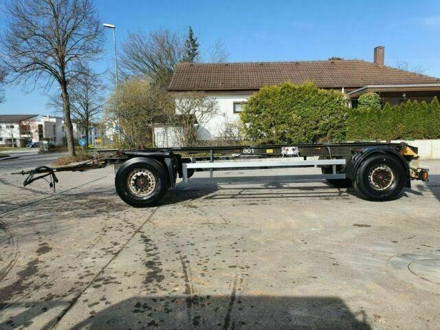Schmitz Cargobull 4 x Lafette Standard elox/verzinkt TÜV NEU! 4 x Lafette Standard elox/verzinkt TÜV NEU! - Шасі причіп: фото 2 Schmitz Cargobull 4 x Lafette Standard elox/verzinkt TÜV NEU! 4 x Lafette Standard elox/verzinkt TÜV NEU! - Шасі причіп: фото 2